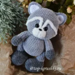 Вязанная игрушка - Крошка Енот